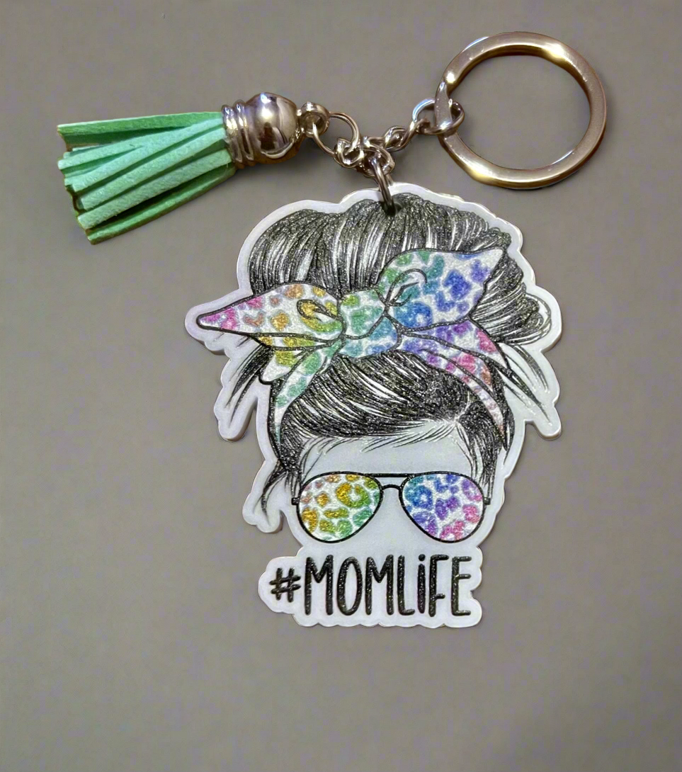 MOM LIFE KEYCHAIN - COLORFUL